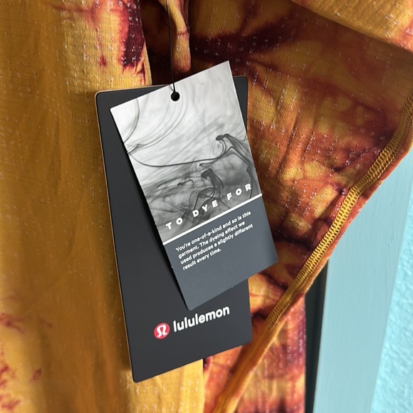 Lululemon Metal Vent Tech Hoodie 2.0 men’s Medium NWT
Marble Dye Mulled Wine - Picture 5 of 7